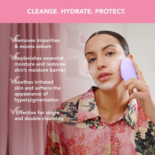 FOREO LUNA Micro-Foam Face Cleanser 2.0 - Exfoliating Face Wash - Pore Minimizer - All Skin Types Facial Cleanser - Travel Size - Vegan - Facial Skin Care Products with Vitamin E - 0.67oz