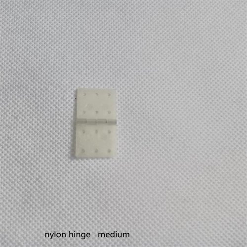 skrnrhrery Nylon Hinges, 3 Sizes are Available Suitable for RC Airplane Model Airplane Parts Fixed Wing Model Airplane Square Loose-Leaf 16-Pack (Medium 0.63×1.14 inches)