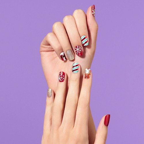 Dashing Diva Gloss Nail Strips - Santa's Helper | UV Free, Chip Resistant, Long Lasting Gel Nail Stickers | Contains 32 Nail Wraps, 1 Prep Pad, 1 Nail File