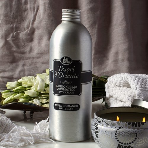 Tesori d’Oriente Bubble Bath for Women, Foaming Bath, Bath Bubbles for Women Relaxing, Luxurious Body Wash for Women & Skin Care - 500 Ml-16.91 us Fl Oz- [Italian Import ]-(White Musk)