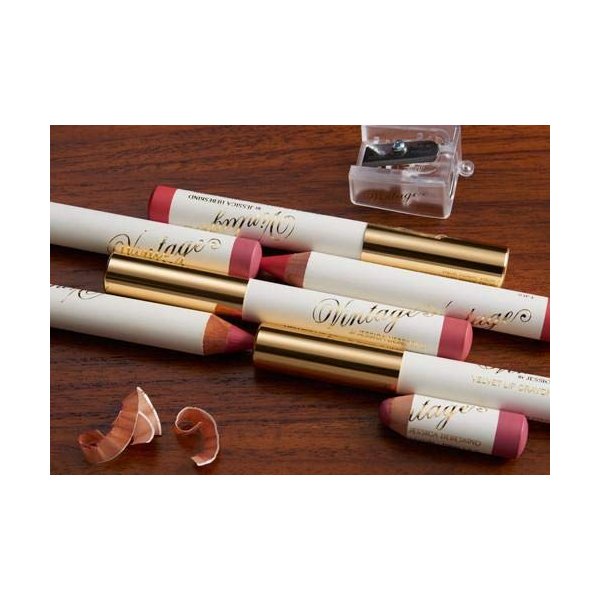 Vintage Cosmetics Velvet Lip Crayon Vintage Rose