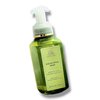 Baꞎh aпd Body Works Gentle Foaming Hand Soap 8.75 Fl Oz (Packaging may vary) (Eucalyptus Mint)