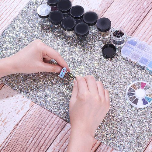 Nail Art Table Mat, EBANKU Nail Art Hand Rest Pad for Nail Art Cushion Pillow Shiny Nail Mat Desk Pad Nail Arm Rest Foldable Washable Manicure Set Tools Salon Practice Hand Holder