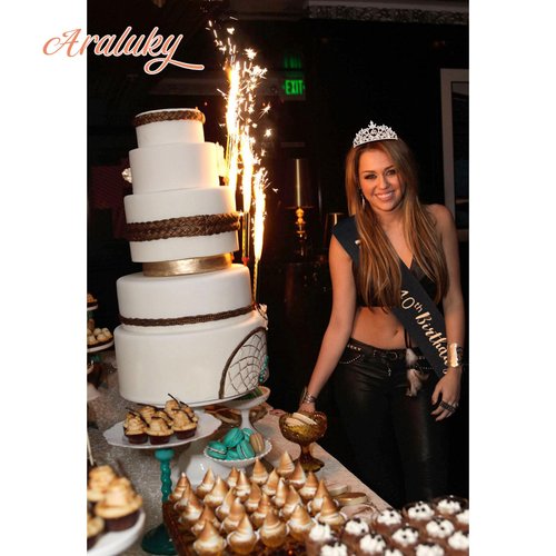 40th Birthday Gifts Women with 40th Birthday Sash for Women& 40th Birthday Crown, 40th Birthday Gifts for Women Happy 40th Birthday Decorations for Women 40 Year Old Birthday Gifts for Women-Gold