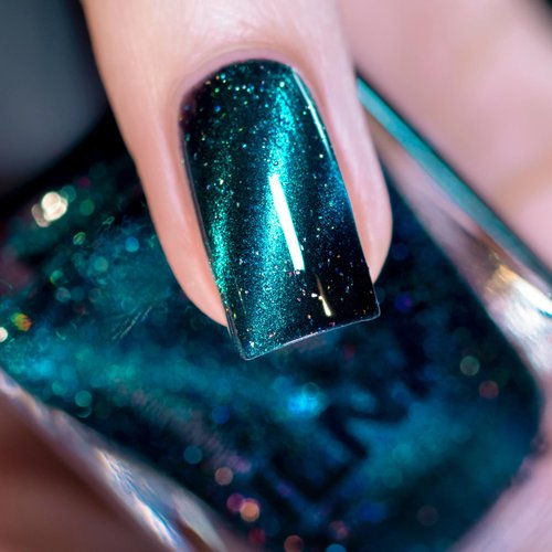 ILNP VIP - Black-Based Teal Magnetic Holographic Nail Polish