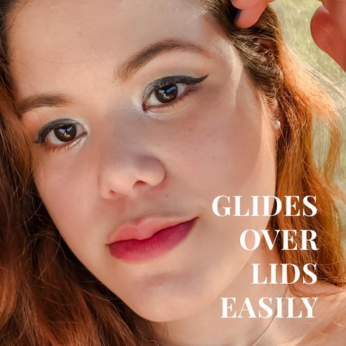 Paul & Joe Sparkling Eye Shadow, Iridescent Eye Glitter with a Buildable Pop of Color, Smooth & Hydrating Gel-Base Eye Makeup with a Dewy Effect, Sparkling White Silver, 08 Métallisé, 0.21 oz