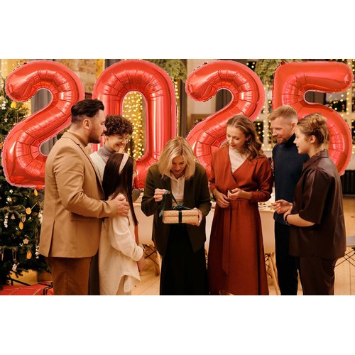 Huge Red 2025 New Year Balloons 40 Inch 2025 Red Mylar Foil Helium Number Balloons 2025 Christmas New Year Eve Graduation Party Decorations Supplies