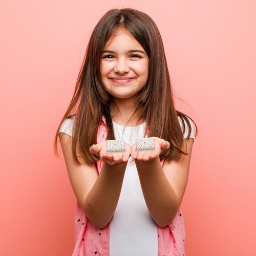 BLUE PANDA 48 Mini Kaleidoscope Style Prism Toys for Kids - Bulk Birthday Party Favors, Vintage-Style Retro Tubes (6 Designs, 1.7x1.1 in)