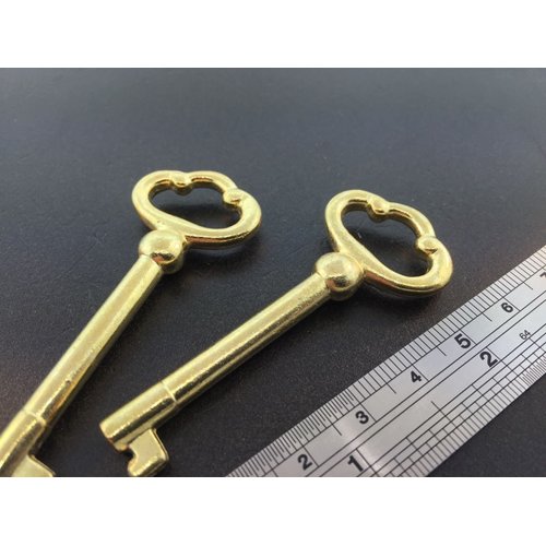 Grandfather Clock Door Key set of 2 in Brass Finish for Howard Miller