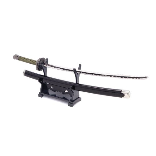 Chewmeter Elden Ring Replica Greatsword Colossal Kanata Knife Sword Spear Action Figures Toys Collection Gift Party Supplies Desk Decoration Backpack Pendant Gift (Samurai Moonveil Kanata)