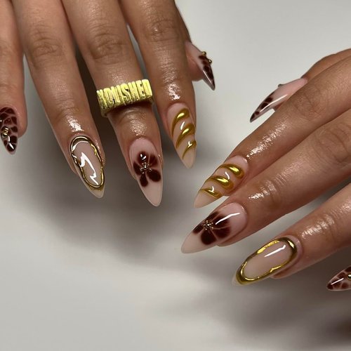 MERVF Almond Press on Nails Medium Fake Nails Brown French Tip Glue on Nails Press ons Flower Acrylic Nails Gold Stiletto Fall False Nails with 3D Design Glossy 24pcs