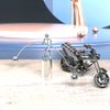Sunnytech Mini Steel Balance Toy Weightlifter Kinetic Art Balance Toy Balancing Decompressive Science Psychology Home Offic Decor Desk Decor Toy WJ064