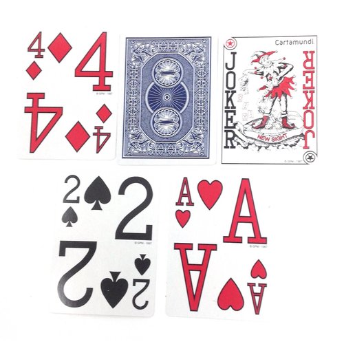 Low Vision Playing Cards by Cartamundi