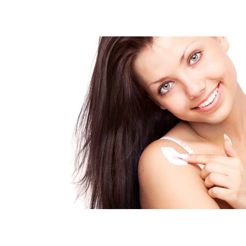 Moisturizing Body Lotion with Argan & Acai Vitamins and Antioxidants Mango Pomegranate Scent Light Non Greasy Soaks right into the Skin 16 oz with pump included