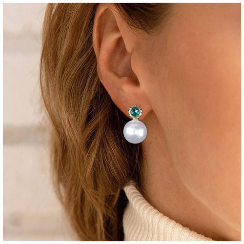Sttiafay Vintage Emerald Pearl Earrings Gold Pearl Drop Earrings Green Emerald Studs Earrings Rhinestone Pearl Emerald Earrings Jewelry for Women