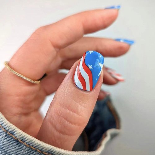 4th of July Square Press on Nails Medium Glue on Nails Swirl Fake Nails Red Blue White Full Cover Acrylic Nails Independence False Nails Star Patriotic Stick on Nails for Women 24 Pcs