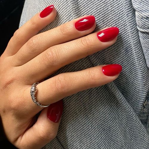 Chili Red Press on Nails Short Almond Oval Glossy Fake Nails 24Pcs, Solid Color Nails press ons 12 Sizes, Reusable Nail Kit, Stick on Nails for Women and Girls Daily Wear