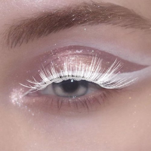 Uranian White False Eyelashes Fluffy Mink Lashes Wispy Strip Lashes Anime Cosplay Fake Eyelashes for Christmas Halloween Party Masquerade