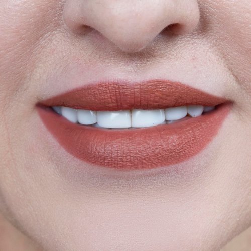 SYV MELLOR Matte Liquid Lipstick - Richly Pigmented, Long Lasting, Waterproof & Full Coverage, Kiss-Proof, Quick-Drying, Non-Stick Professional Lip Makeup Perfect for Bold & Stunning Lip, Bhyp