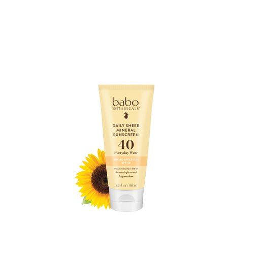 Babo Botanicals Daily Sheer Mineral for Face Sunscreen Lotion SPF40 - Natural Zinc Oxide & Titanium Dioxide - 70% Organic Ingredients - Raspberry Oil & Aloe Vera - Fragrance Free - For all ages