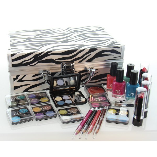 ETA Cosmetics Carry All Train Case Makeup Set and Reusable Case (White)