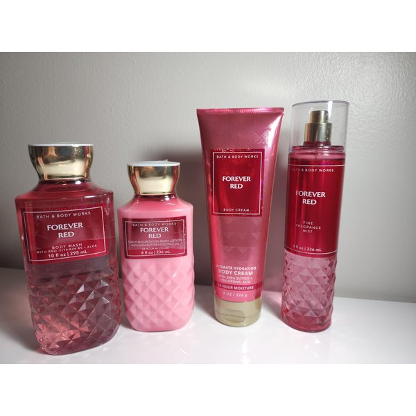 generic Forever Red Full Size, Set Mist, Lotion, Cream & Body Wash, set of 4 pieces
