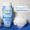 Vagisil Feminine Wash for Intimate Area Hygiene, pH Balanced and Gynecologist Tested, Unscented, 12 oz (Pack of 1)