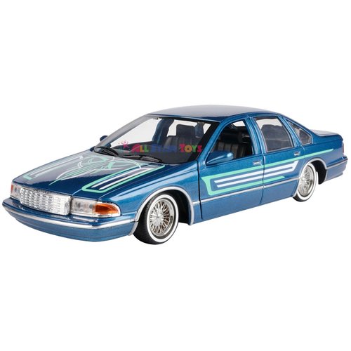 Motormax 1993 Chevrolet Chevy Caprice Lowrider 1:24 Diecast Model Blue w/Graphics Get Low 79022 by All Star Toys