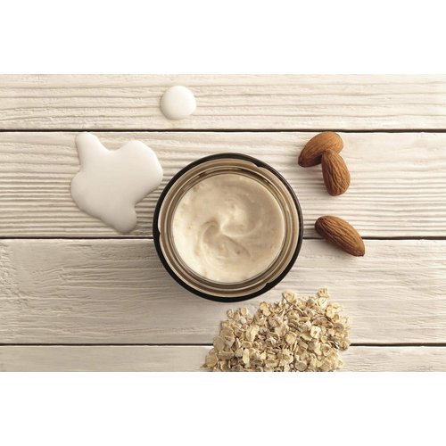 The Body Shop Mediterranean Almond Milk With Oats Instant Soothing Mask 2.6 Oz