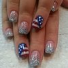 24Pcs Independence Day French Press on Nails Short Square Silver Glitter Powder Stripes Design USA Flag False Nail Full Cover Stars Glue on Nail Artificial Acrylic Patriotic Stick on Nails for Women
