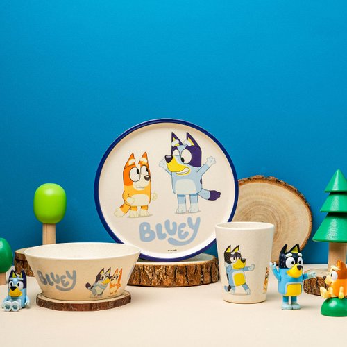 Zak Designs Bluey Kids Dinnerware Set 3 Pieces, Durable and Sustainable Melamine Bamboo Plate, Bowl, and Tumbler are Perfect For Dinner Time With Family (Bluey, Bingo, Bandit, Chilli)