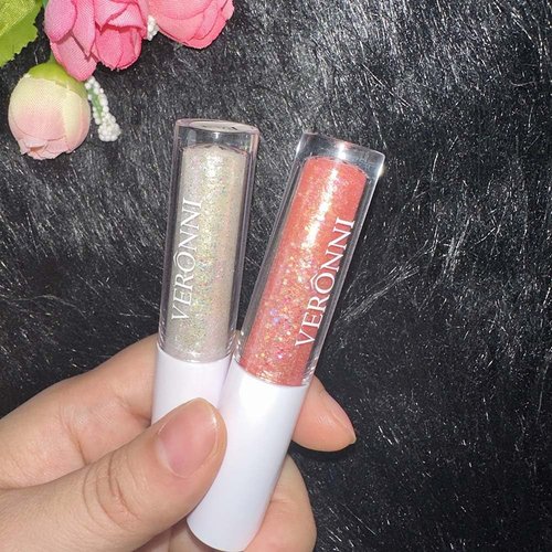 Sparkle Liquid Eyeshadow Kit 2 Colors Quickly Drying Glitter Liquid Eyeshadow Makeup Shimmer Liquid Eyeliner Waterproof Long Lasting Shiny Sequins Chunky Eye Shadow for Face & Body(#02#04)
