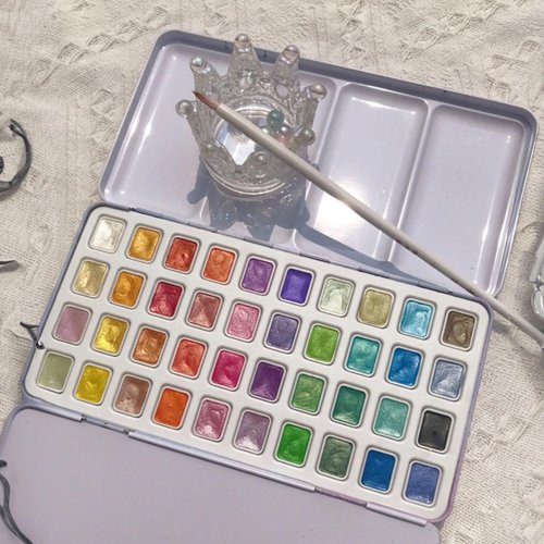 DHASUWT Metallic Watercolor Paints Set, 40 Colors Watercolor Paint, Colourful Painting Kit Model Metallic Pearlescent Watercolor Paint for Art Painting for Adults and Children supplies (2.3ML)