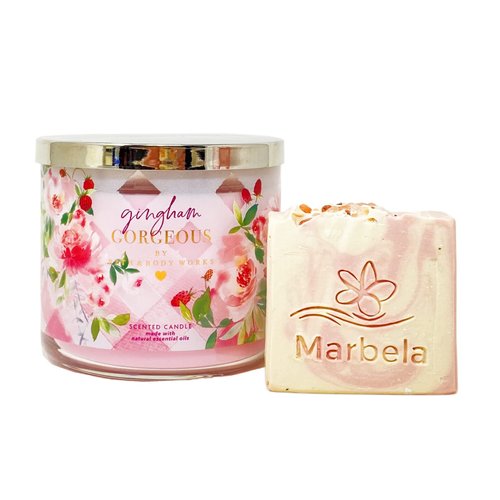 Bath & Body Works Gingham Gorgeous 3-Wick Scented Candle with a Himalayan Salts Springs Bar Soap
