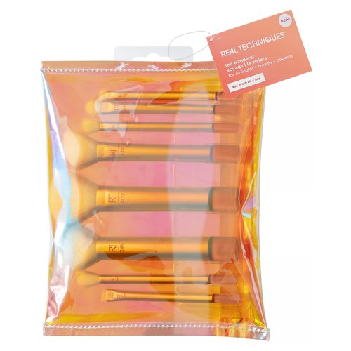 Real Techniques The Wanderer Makeup Brush Kit, Premium and Professional Brush Set, Soft Bristles, For Foundation, Powder, Eyeshadow, Blush, Bronzer, & Concealer, 9 Piece Set