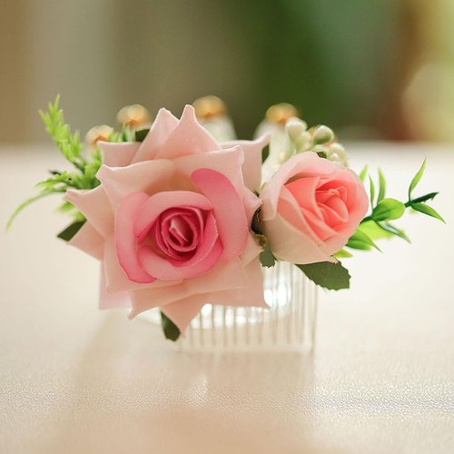 Fangsen Wedding Pink Flower Hair Comb Clips Wedding Floral Headpiece Hair Accessories for Brides and Bridesmaids
