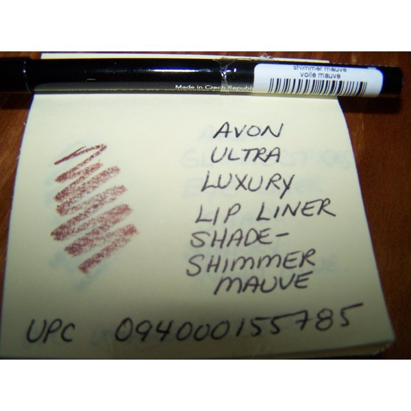 Avon Ultra Luxury Lip Liner in shade Shimmer Mauve