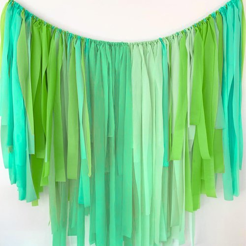 PartyWoo Crepe Paper Streamers 6 Rolls 492ft, Pack of Pale Olive Crepe Paper Streamers Decorations, Crepe Paper for Birthday Decorations, Party Decorations, Wedding Decorations (1.8 in x 82 Ft/Roll)