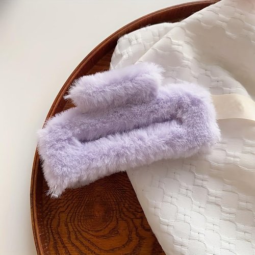 QUEBEAR Plush Claw Clip for Thick Hair Cute Square Furry Claw Clips for Thick Curly Hair Fluffy Plush Faux Fur Hair Clip for Hair Non Slip Strong Hold Jaw Clips Purple