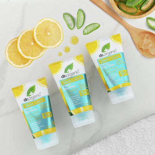 Dr Organic Skin Clear Deep Pore Charcoal Face Mask 100ml