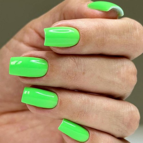 Press on Nails Medium Short Fake Nails Bright Green Square False Nails French Tips Acrylic Color Full Cover Glue on Nails for Women and Girls Manicure DIY 24 Pcs