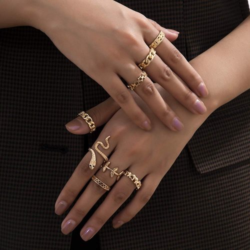 fxmimior Boho Dainty Gold Ring Set Finger Leaf Rings Sets Vintage Snake Knuckle Rings for Women and Girls 8 pcs