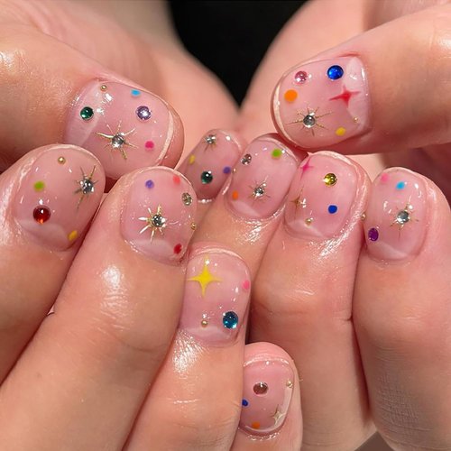 Short Press on Nails Colorful Star Fake Nails Cute False Nails with Rhinestone Design Nude Pink Acrylic Nails Glossy Full Cover Glue on Nails Extra Short Press on Nails for Women Nail Decorations