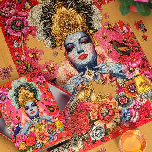 Genuine Fred QUEEN BEE by Fiona Hewitt, 1000 piece puzzle