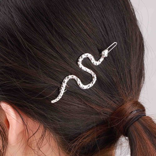 YienDoo Snake Hair Clips Barrette Vintage Medusa Hairpins Unique Design Metal Snake Barrette Headpieces Bobby Pin Silver Snake Head Clip Hair Accessories for Women Girls