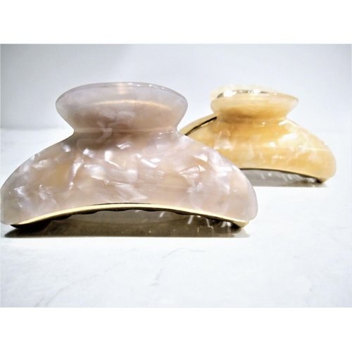 Generic Taupe beige brown or vanilla creme hair claw clip (Primary color: Vanilla creme), 1 Count (Pack of 1)