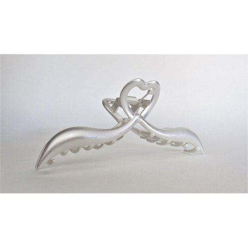 Generic Long matte silver tone heart shaped metal hair claw clip