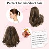 Flufymooz Ponytail Extension, 8 inch Short Claw Ponytail Extension Wavy Curly Jaw Clip in Pony tails Hair Extension Natural Synthetic Hairpiece for Women (Dark Chocolate Brown)
