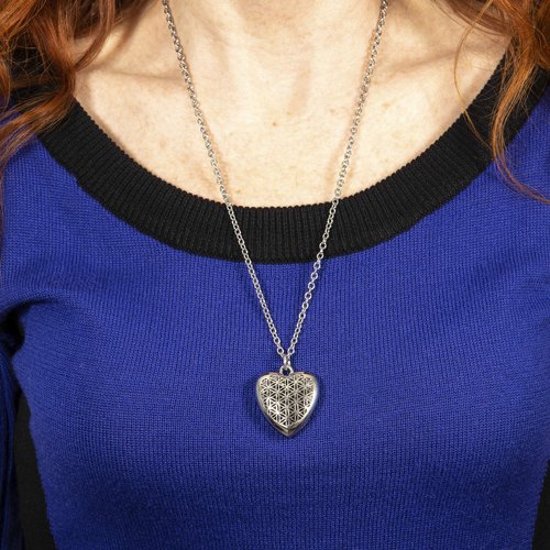 mEssentials Heart Aromatherapy Essential Oil & Diffuser Necklace Gift Set Stainless Steel Gift Set