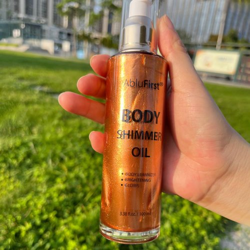 AbluFirst Shimmer Body Oil 100ml Face Glitter Summer Body Moisturizing Light Shimmering Glow Non-Sticky Party Body Luminizer and Illuminator Smooth (3.38 Fl Oz Pack of 1, Bronze Gold)